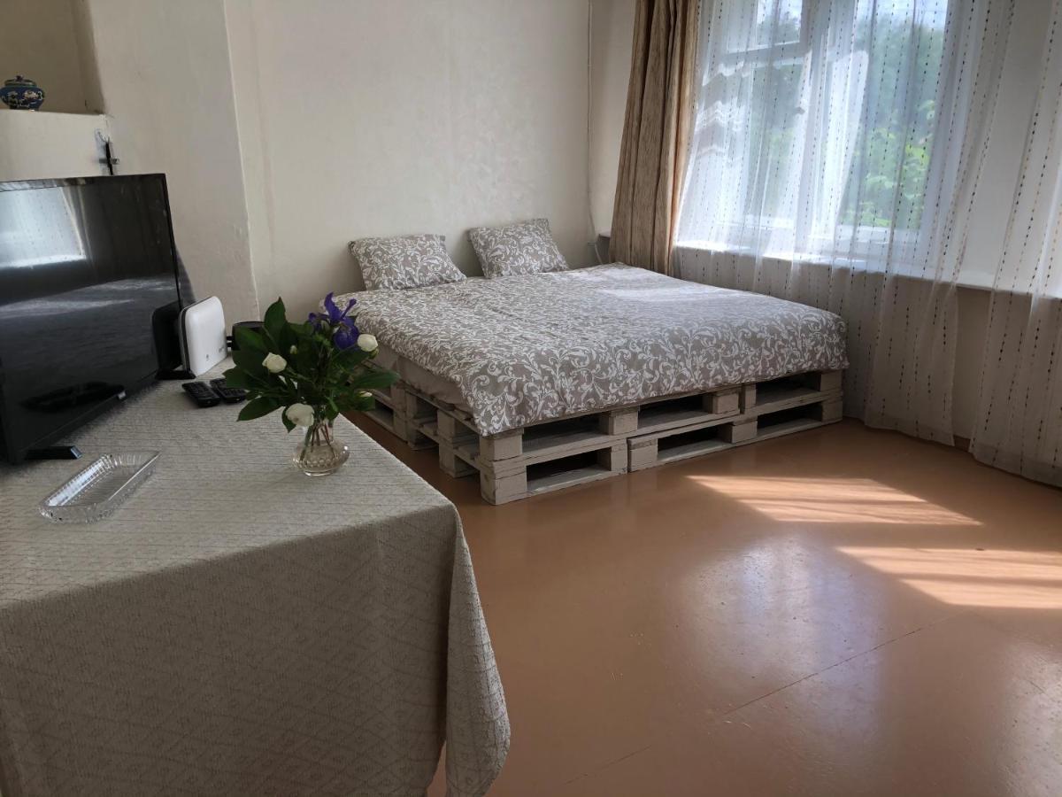 Apartment In Private House Near The Beach And River Jūrkalne Exterior foto